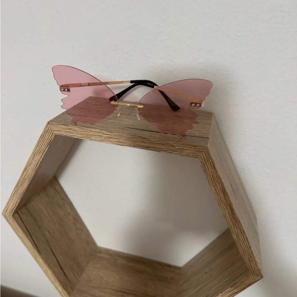 Hexagonal Wooden Wall Shelves 3 set - Brown